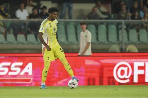 mk体育入口-外媒：卡巴尔恢复部分训练，目标是在国际比赛日之后复出