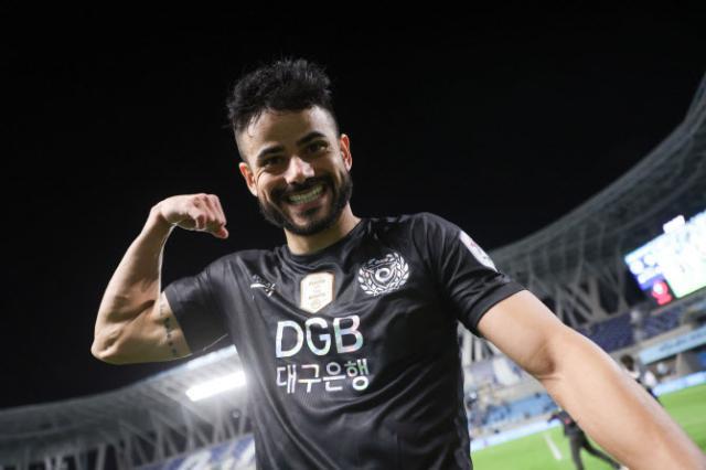 mk体育APP-韩国队真要归化大邱妖人？ 韩足协：不推荐自己想辙